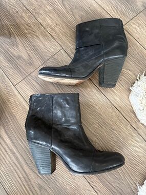 rag & bone Black Leather Stacked Heel Ankle Boots